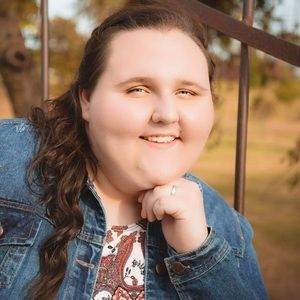 Meet your Posher, Siera